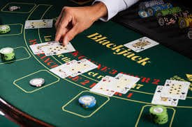 Slot tema buah-buahan dengan mesin klasik